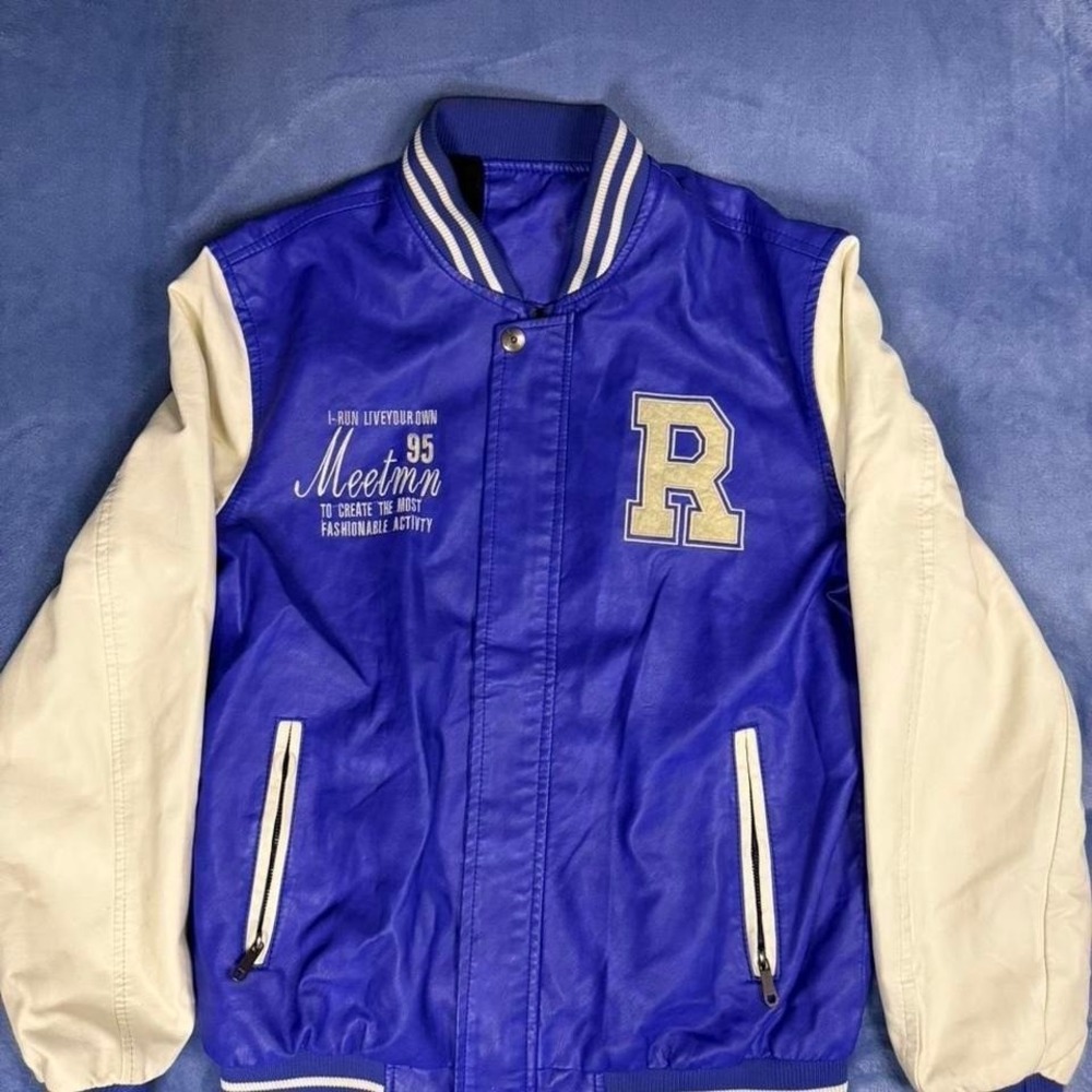 Blue varsity jacket men size‎ large
